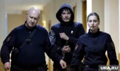 Putinowski obłęd! Znowu zabił i natychmiast zgłosił się na wojnę. Drugi raz… Putinowski obłęd! Znowu zabił i natychmiast zgłosił się na wojnę. Drugi raz…
