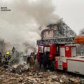 Akcja ratownicza w Połtawie po rosyjskim ataku rakietowym