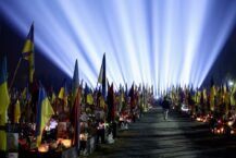 Żadna zewnętrzna siła nie przyjdzie i nie zrobi tego za nas! Lwów czci swoich bohaterów (FOTO, WIDEO)