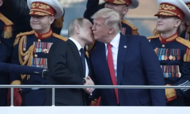 Operetkowe rendez-vous. Czy Trump i Putin przyjmą „paradę zwycięstwa” 9 maja w Moskwie?