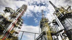 Waszyngton dał Niemcom pół roku – Rosnieft Deutschland na celowniku USA