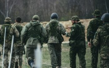 A więc jednak. Już 18-latkowie pójdą na front