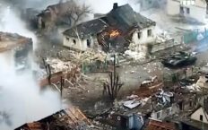 Fagotem, drania! Ruski czołg drogo zapłacił za niszczenie domów Fagotem, drania! Ruski czołg drogo zapłacił za niszczenie domów