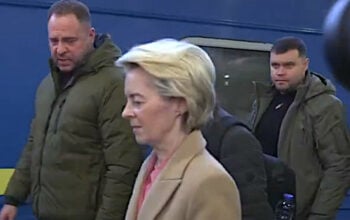 Von der Leyen: W 3. rocznicę brutalnej inwazji Rosji Europa jest w Kijowie