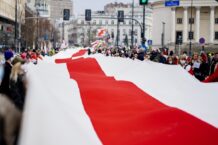 Białorusini w Polsce świętują wolność. Poproszono ich o maskowanie twarzy