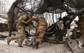 Francja: Nie ma mowy o żadnej demilitaryzacji Ukrainy