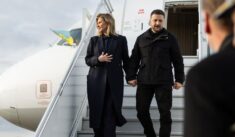 Zełenski pokazał oświadczenie majątkowe. Tyle zarobił w 2024 r.