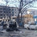 Zniszczenia po rosyjskim ataku lotniczym na Dobropole