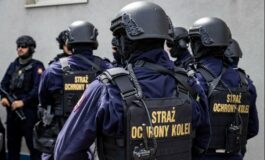 Białorusin zatrzymany z bronią w polskim pociągu