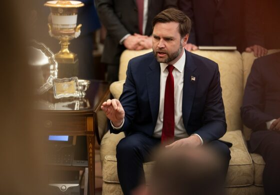 Vance: Koniec z finansowaniem wojny na Ukrainie
