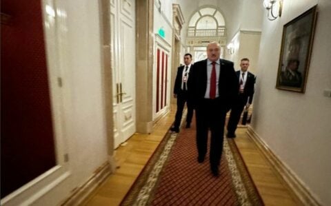Łukaszenka skapitulował: Bez USA sobie nie poradziliśmy!