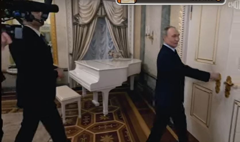 Putin na Kremlu. Fot: PrtSc z filmu "Rosja, Putin, Kreml. 25 lat"/YouTube