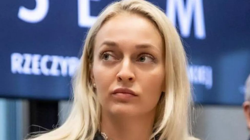 Była numerem trzy w strukturach opozycji – wycofali ją z Polski. Nowe fakty miażdżą jej wiarygodność