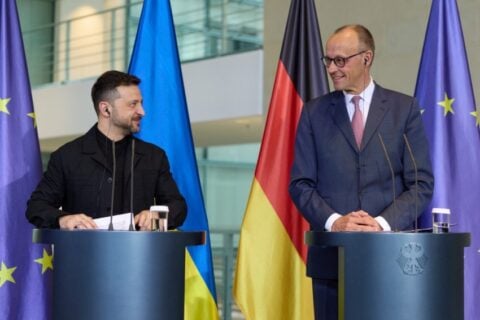 Apel Merza: Nie przyjeżdżajcie do Niemiec, ale walczcie w obronie ojczyzny