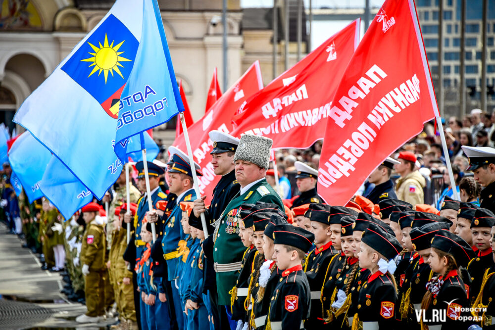 Parada we Władywostoku "Wnuki zwycięstwa". Fot: newsvl.ru