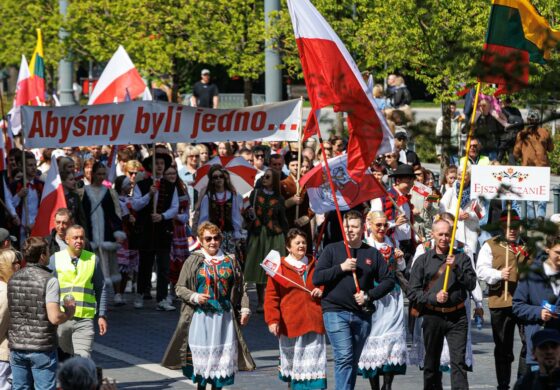 Nikczemny atak na Polaków! Są wyśmiewani w litewskich mediach, a urzędnik mówi o „polskich gettach”