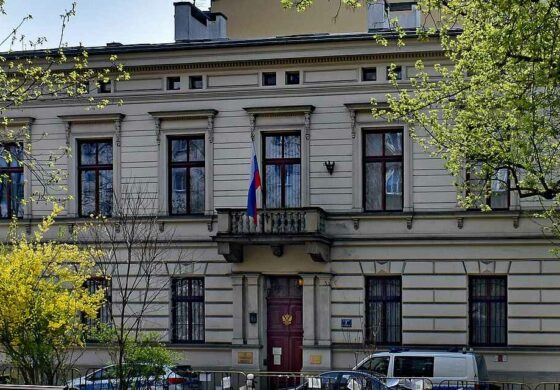 „Karygodny akt dywersji”. Polska odpowiada na atak Rosji i zamyka konsulat!