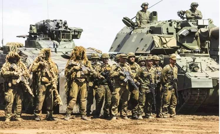 Niemcy zaciskają pancerną pięść na Litwie!