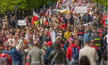 Abyśmy byli jedno... 10 tys. zamanifestowało Polskość w Wilnie (FOTO)