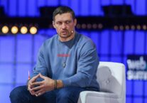 „Nie dajcie się nabrać na ich sztuczki”. Usyk zwrócił się do nastolatków z Ukrainy