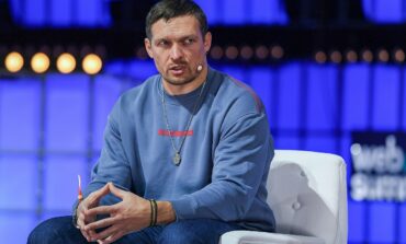 „Nie dajcie się nabrać na ich sztuczki”. Usyk zwrócił się do nastolatków z Ukrainy