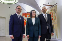 Wyszedł z więzienia i powiedział TO o żonie. Cichanouski zaskoczył wszystkich: „To ten człowiek powinien być prezydentem Białorusi”