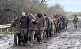 Wypalili mu na brzuchu napis „chwała Rosji”. Zdjęcie szokuje – tak torturują bandyci Putina!