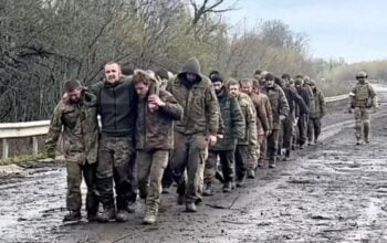 Wypalili mu na brzuchu napis „chwała Rosji”. Zdjęcie szokuje – tak torturują bandyci Putina!