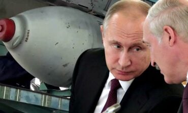 Olbrzymi przerzut rakiet i bomb z Rosji na Białoruś! Na kogo je szykują?