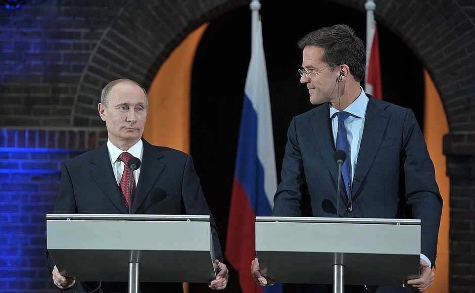 Konferencja prasowa po rozmowach rosyjsko-holenderskich. Z ówczesnym premierem Holandii Markiem Rutte. Fot: Kremlin.ru