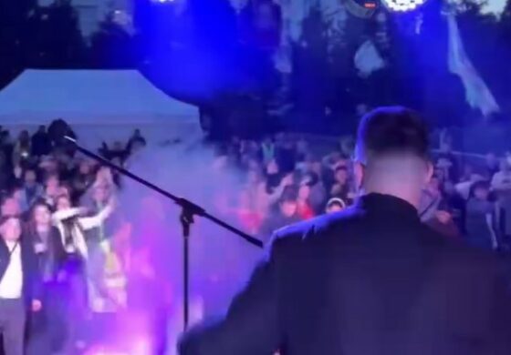 Mocne! Biskup rozkręcił imprezę — a młodzież oszalała (WIDEO)