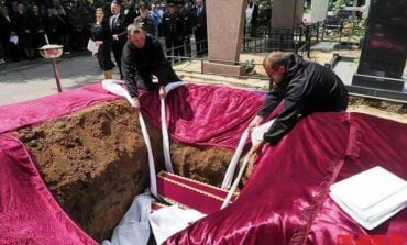 Prawda zakopana głębiej niż kości: kto naprawdę zabił tych ludzi?