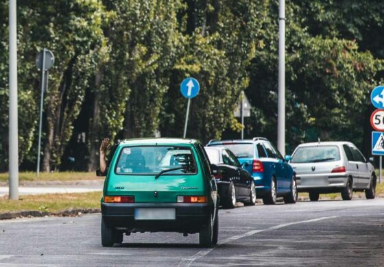 UE chce kontrolować stare auta co rok. Litwa mówi: STOP!