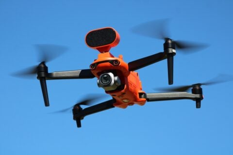 Czeska firma „krzak” sprzedawała Ukrainie chińskie drony po horrendalnie zawyżonej cenie