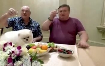 "Zdumiewające, ale Łukaszenka przyleciał kompletnie pijany..." (WIDEO)
