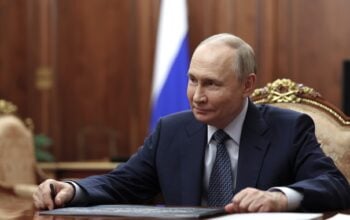 Już nie masz wyjścia Putin! Trzy ciosy, które zmuszą Kreml do kapitulacji przy stole negocjacji