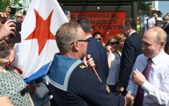 Dawno się nie pokazywał. Putin na świeżym powietrzu