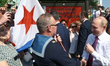 Dawno się nie pokazywał. Putin na świeżym powietrzu