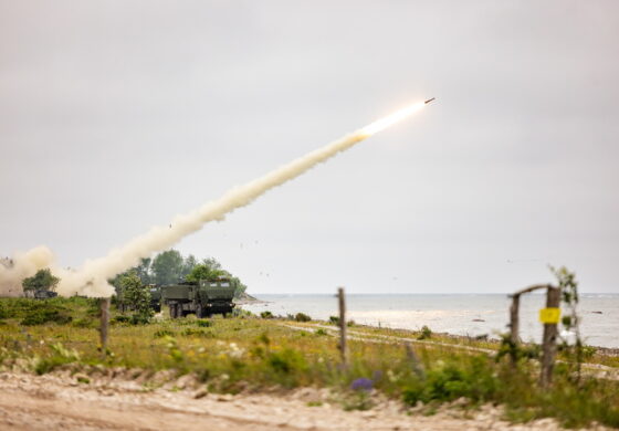 Rakiety poleciały w stronę Petersburga? HIMARS-y nad Bałtykiem wywołały panikę w Rosji
