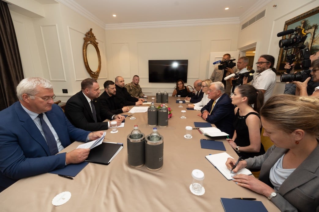 Spotkanie delegacji ukraińskiej z Keithem Kellogiem. Fot: president.gov.ua