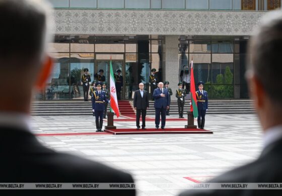 Sojusz niepokoju. Łukaszenka zacieśnia współpracę wojskową z Iranem