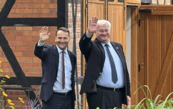 „Wymiana zdań” między Sikorskim i Trumpem. O drony poszło nad Polską