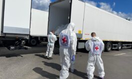 Ukraina odzyskała tysiąc ciał poległych. Drobiazgowe badania pokażą, czy to wyłącznie Ukraińcy