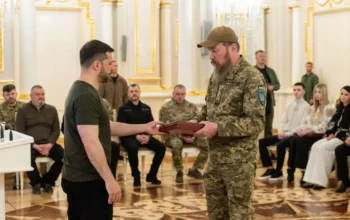 Ukraiński wojskowy węgierskiego pochodzenia otrzymał zakaz wjazdu na Węgry. Orbanowcy: To kara za „Przyjaźń”