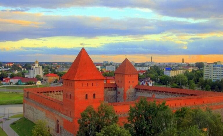 Połowę mieszkańców stanowią Polacy, ale władza murem za Putinem!