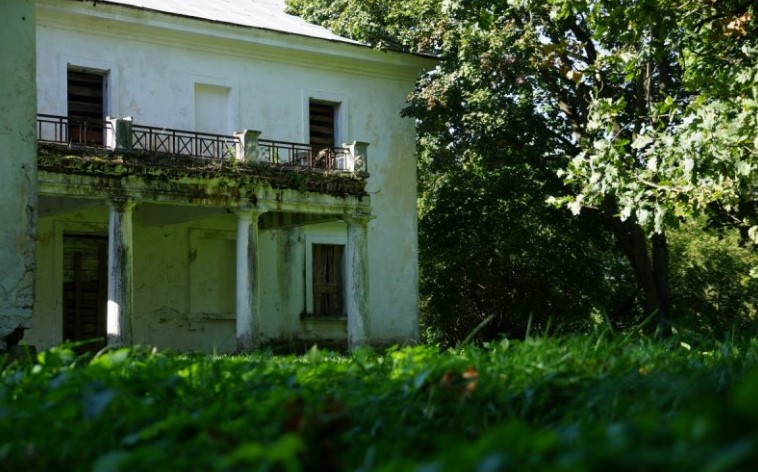 Oficyna biblioteki w Szczorsach na Białorusi. Fot: Hrodna,life