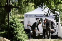 Wrócili po swoich. We Lwowie wydobyto szczątki kilkudziesięciu Polaków Wrócili po swoich. We Lwowie wydobyto szczątki kilkudziesięciu Polaków