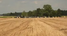 Przyleciał z Białorusi i rozbił się 100 km od Warszawy! Przyleciał z Białorusi i rozbił się 100 km od Warszawy!
