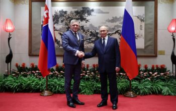 Putin spotkał się z Ficą. Wezwał swoich przyjaciół w Europie do odcięcia Ukrainie dostaw paliw i energii elektrycznej
