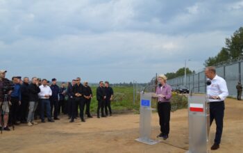 Białoruscy pogranicznicy wysłuchali konferencji prasowej premiera RP